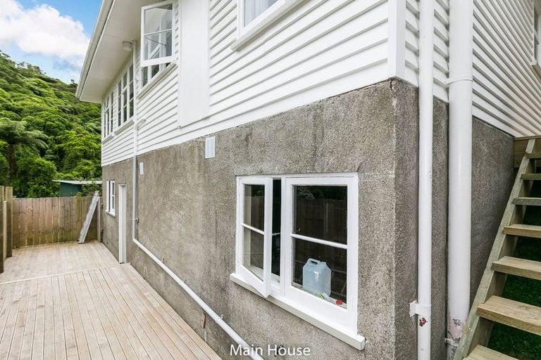 Photo of property in 113 Orangi Kaupapa Road, Northland, Wellington, 6012