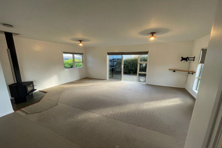 Photo of property in 18 Penrod Drive, Bell Block, New Plymouth, 4312