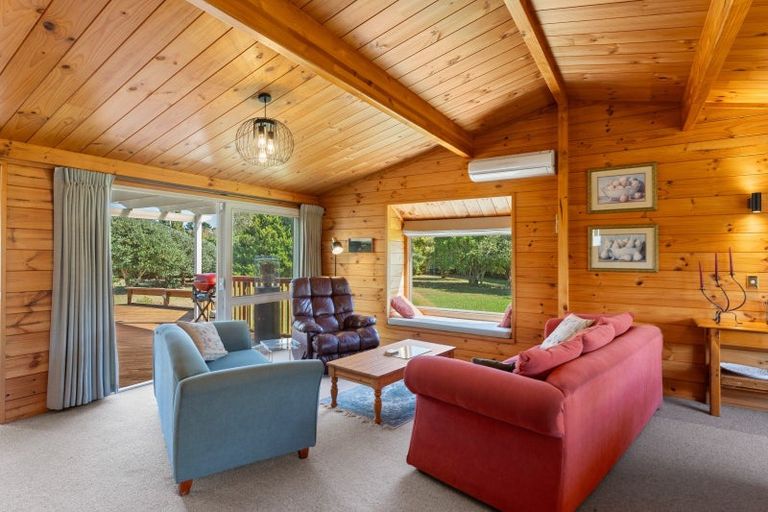 Photo of property in 105-109 Greenwood Boulevard, Otaki, 5512