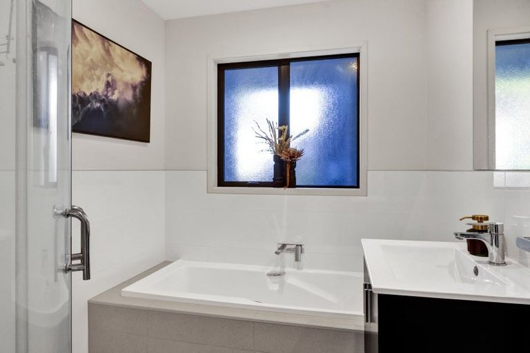 Photo of property in 113 Young Street, New Plymouth, 4310