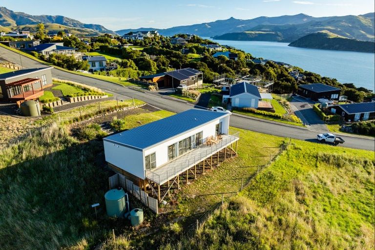 Photo of property in 14 Totara Drive, Duvauchelle, 7581