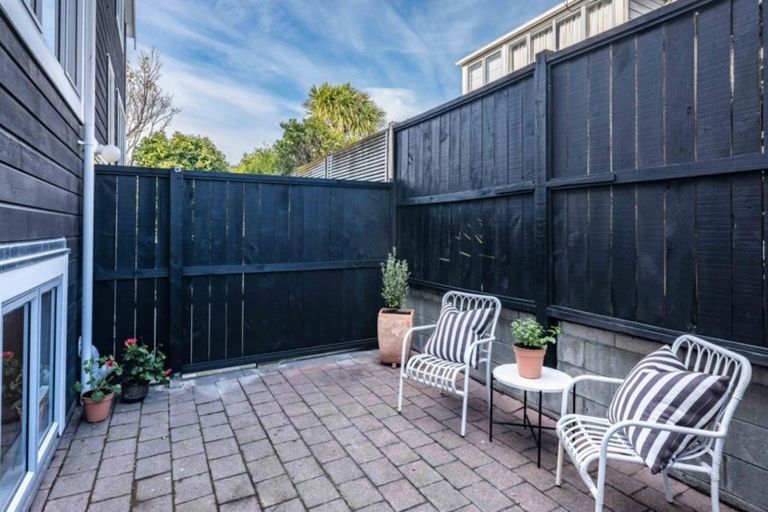 Photo of property in 48b Wright Street, Mount Cook, Wellington, 6021