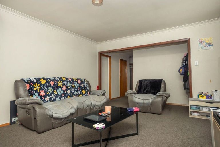 Photo of property in 56 Tennyson Street, Dannevirke, 4930