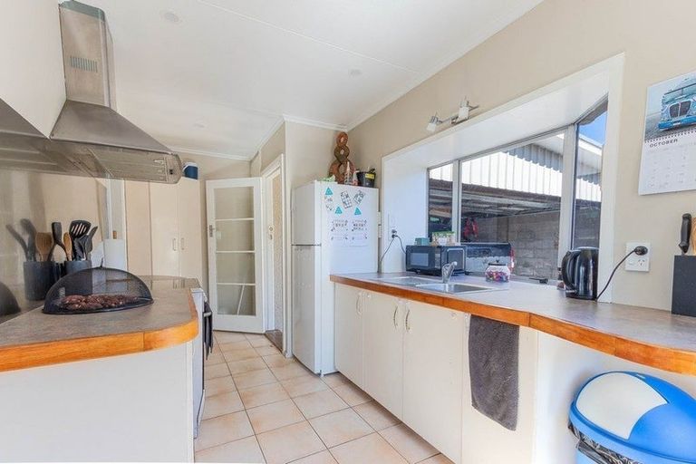 Photo of property in 103 Purnell Street, College Estate, Whanganui, 4500