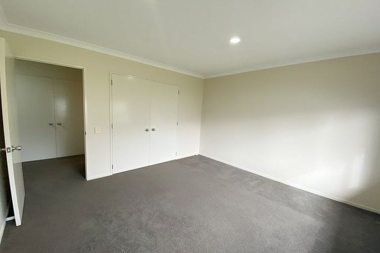Photo of property in 44 Saralee Drive, Manurewa, Auckland, 2105