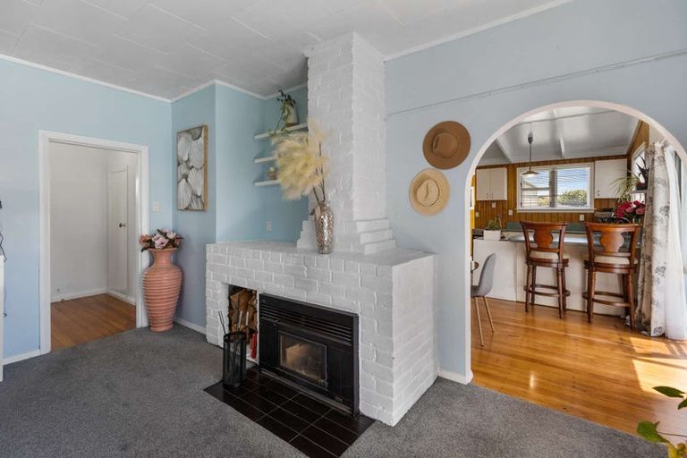 Photo of property in 9 Waitai Street, Castlecliff, Whanganui, 4501