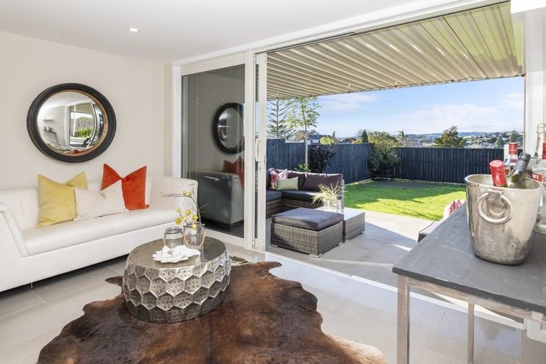 Photo of property in 78 Alexander Street, Cockle Bay, Auckland, 2014