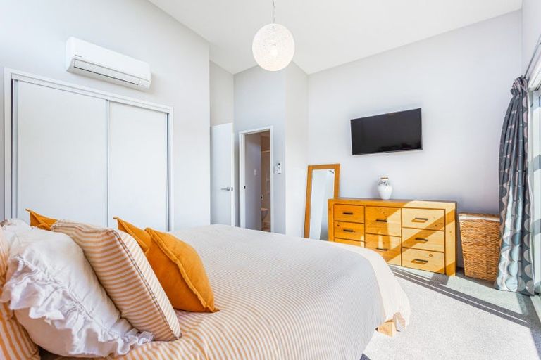 Photo of property in 61 Buckley Avenue, Hobsonville, Auckland, 0616