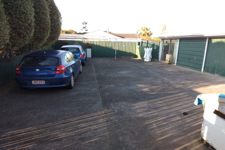 Photo of property in 36 Royston Street, Rosehill, Papakura, 2113