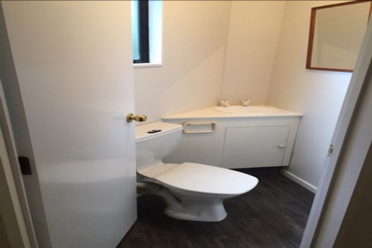 Photo of property in 3/36 Packe Street, Edgeware, Christchurch, 8013