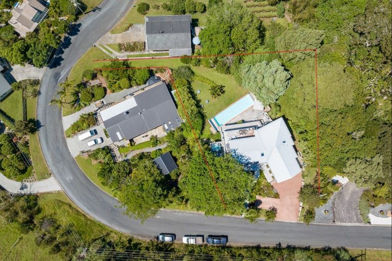 Photo of property in 8 Martin Road, Matakana, Warkworth, 0985