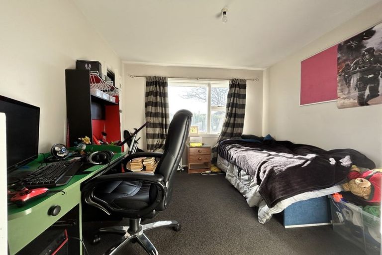 Photo of property in 81 Bridge Street, New Brighton, Christchurch, 8062