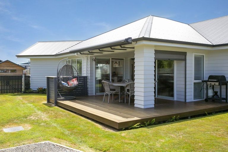 Photo of property in 72 Victory Drive, Wharewaka, Taupo, 3330