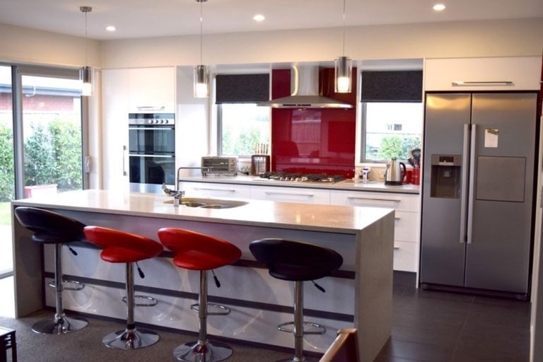 Photo of property in 6 Jacqueline Drive, West Melton, 7618