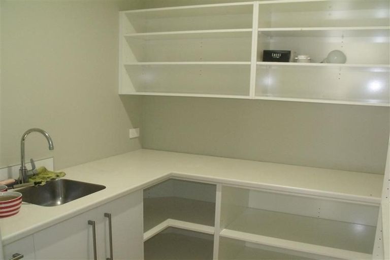 Photo of property in 12 Pukaki Place, Poraiti, Napier, 4112