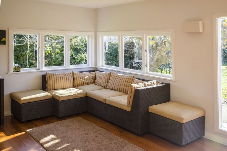 Photo of property in 17 Nikau Grove, Woburn, Lower Hutt, 5010