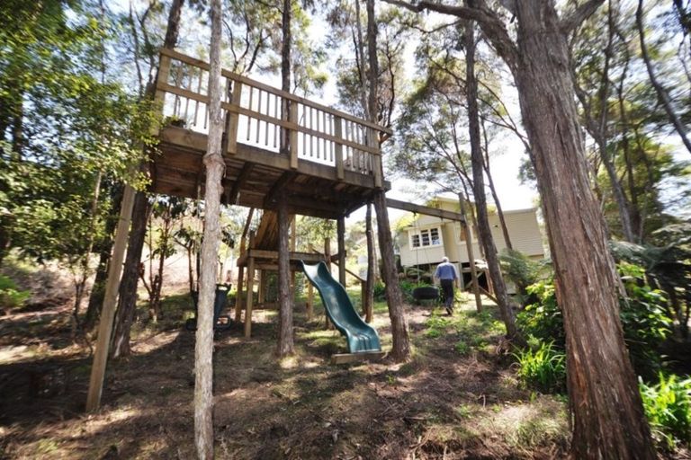 Photo of property in 36 Schoolhouse Bay Road, Kawau Island, 0920