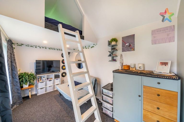 Photo of property in 24 Byron Street, Trentham, Upper Hutt, 5018