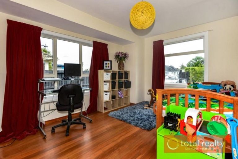 Photo of property in 95 Springs Road, Hornby, Christchurch, 8042