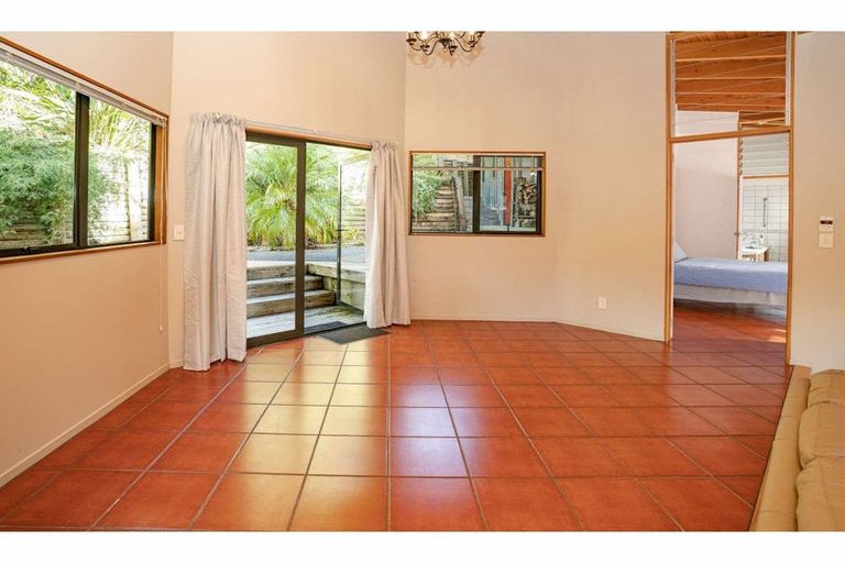 Photo of property in 9 Peacock Garden Drive, Kerikeri, 0230