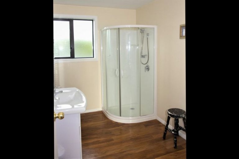 Photo of property in 1a Elm Drive, Rangiora, 7400