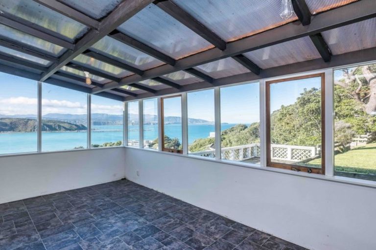 Photo of property in 103 View Road, Houghton Bay, Wellington, 6023