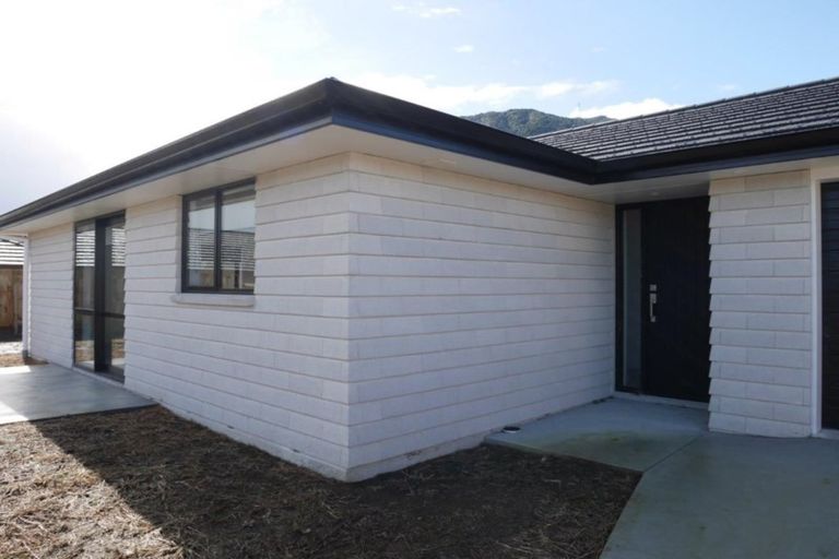 Photo of property in 17 Millar Street, Te Aroha, 3320