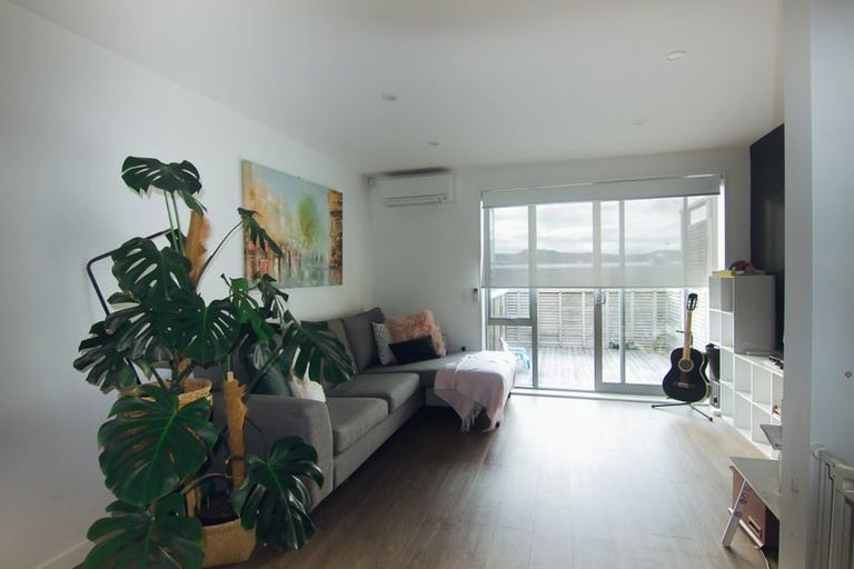 Photo of property in 16/31 Princess Terrace, Newtown, Wellington, 6021