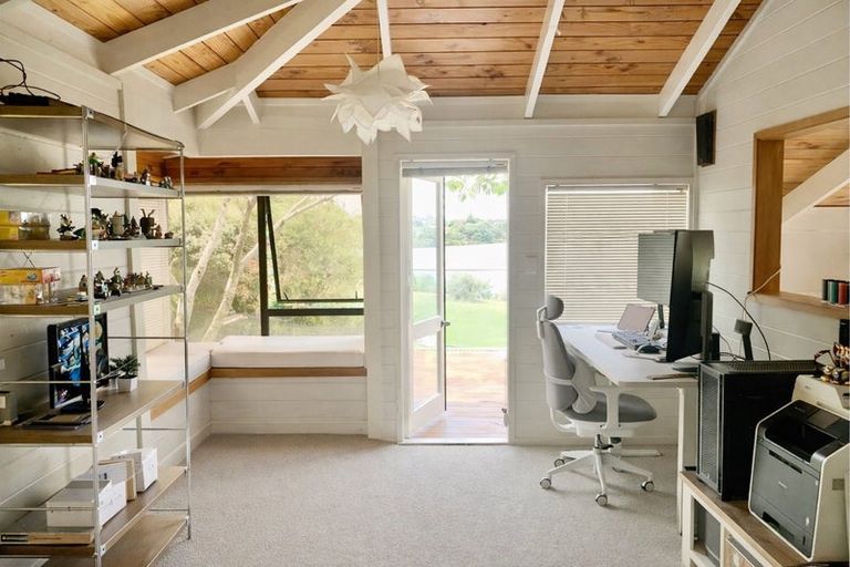 Photo of property in 161 West Harbour Drive, West Harbour, Auckland, 0618