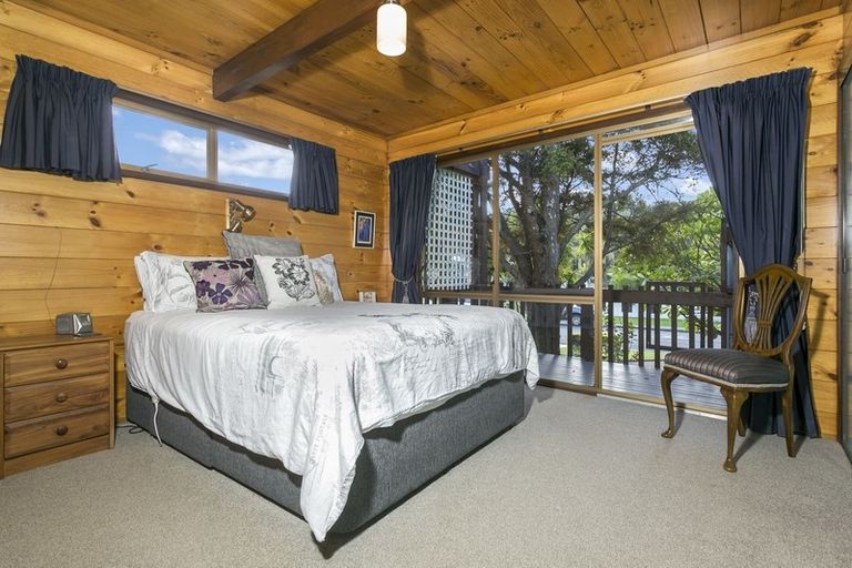 Photo of property in 36 Awaruku Road, Torbay, Auckland, 0630