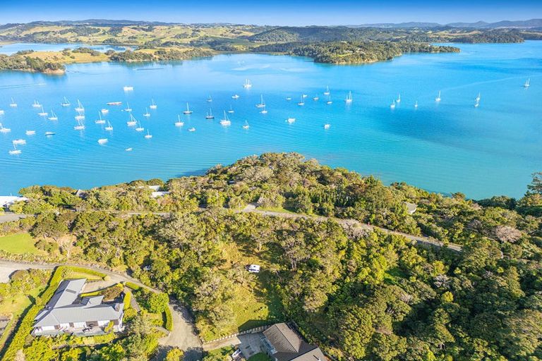 Photo of property in 52 Ridge Road, Mahurangi East, Warkworth, 0982