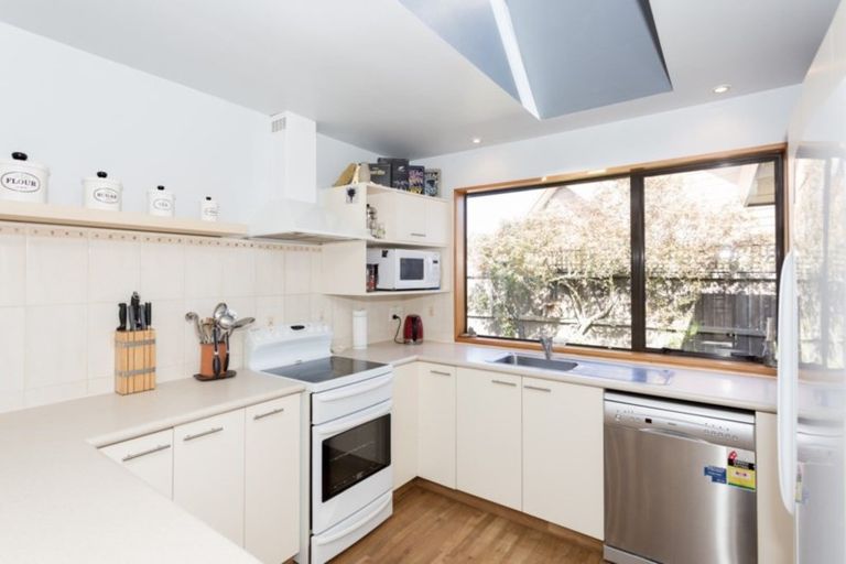 Photo of property in 63 Kedleston Drive, Avonhead, Christchurch, 8042