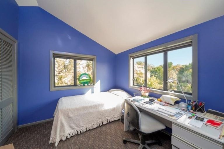 Photo of property in 2 High Road, Hawera, 4610