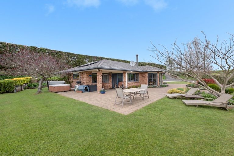 Photo of property in 72 Busby Road, Tahawai, Katikati, 3170