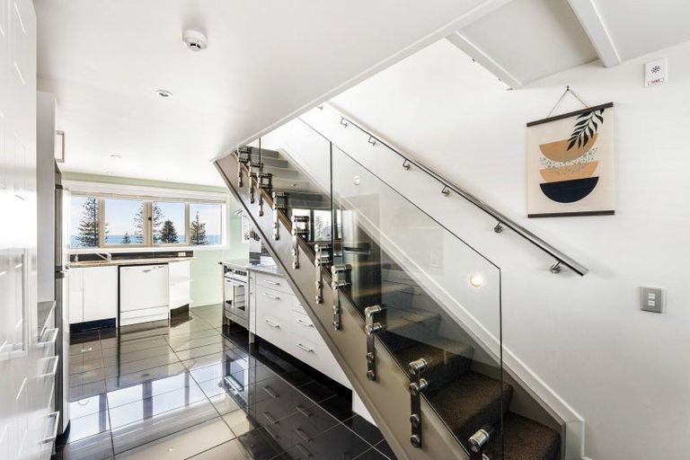 Photo of property in 61/3 Shakespeare Road, Napier South, Napier, 4110