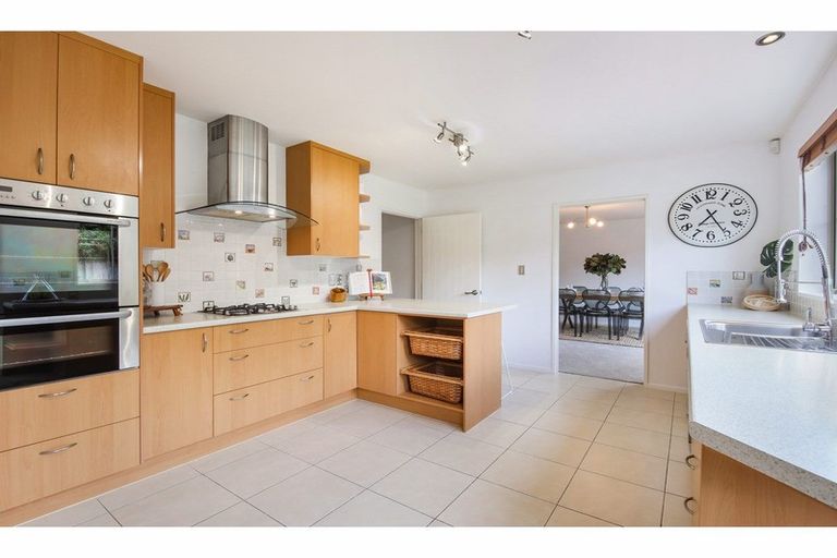 Photo of property in 30 Sycamore Close, Rangiora, 7400