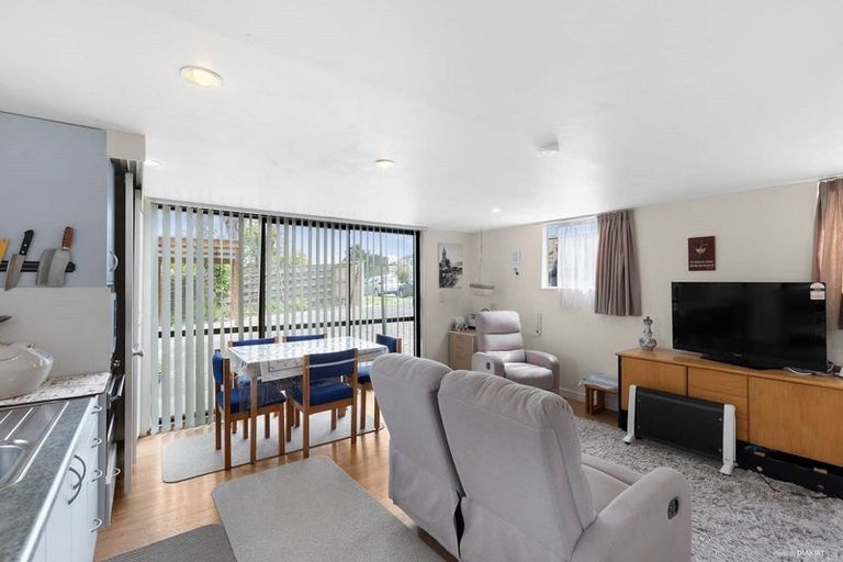 Photo of property in 119 Oreil Avenue, West Harbour, Auckland, 0618