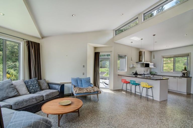 Photo of property in 11 Tall Tree Lane, Mount Creighton, Queenstown, 9371