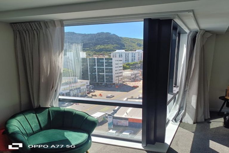 Photo of property in Proximity Apartment Hotel, 804/172 Thorndon Quay, Pipitea, Wellington, 6011