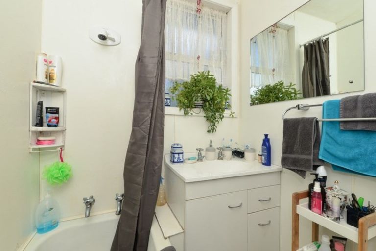 Photo of property in 5 Willis Street, Bader, Hamilton, 3206