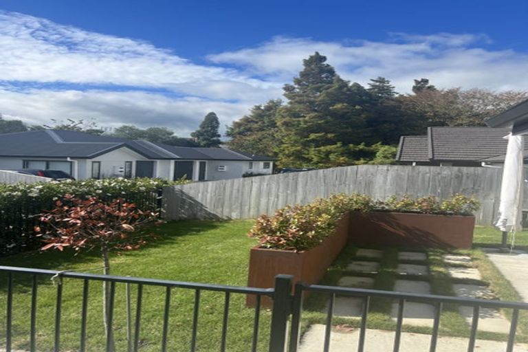 Photo of property in 2/23 Maccallum Court, Rototuna, Hamilton, 3210