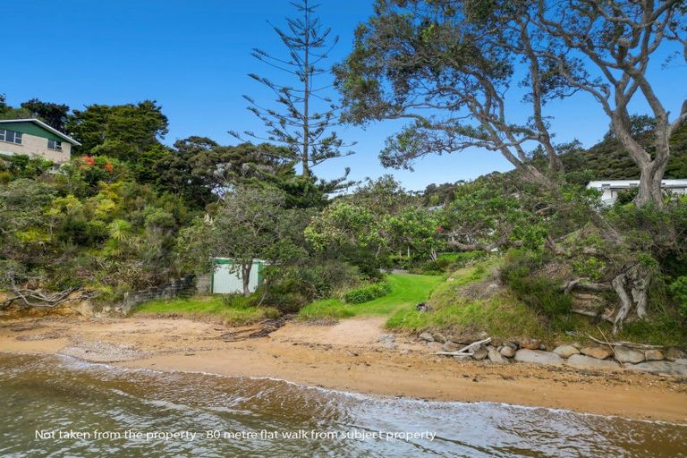 Photo of property in 20 Pomare Avenue, Russell, 0272