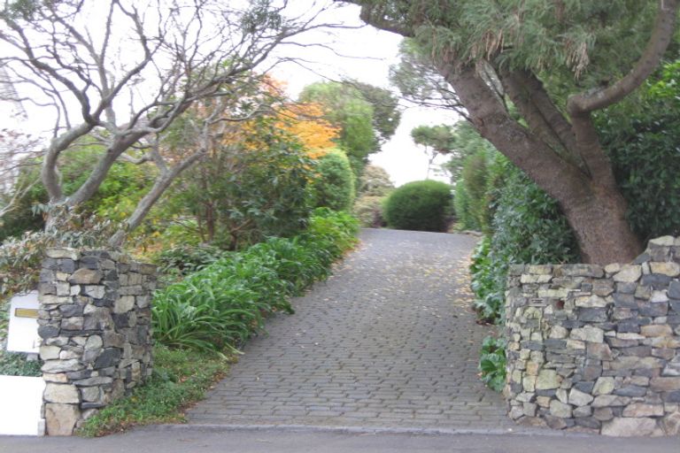 Photo of property in 15 Granville Terrace, Belleknowes, Dunedin, 9011