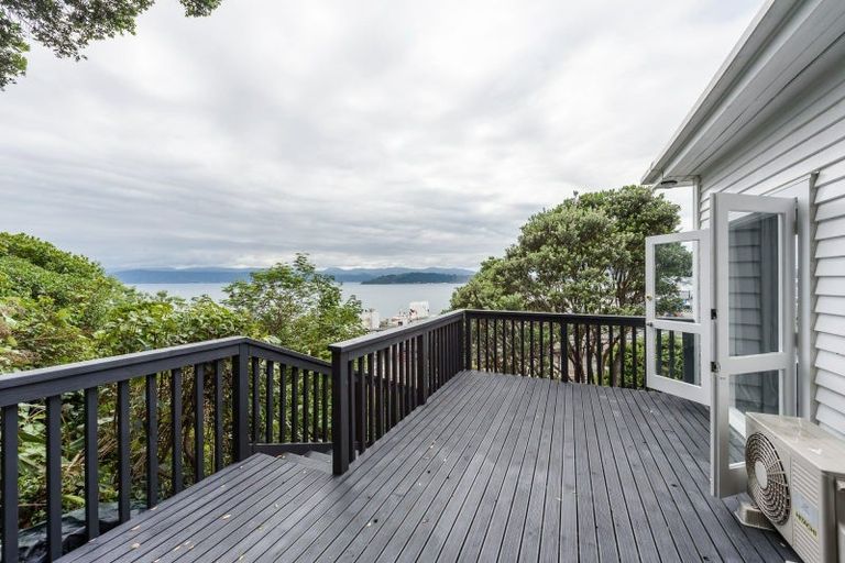 Photo of property in 27 Sar Street, Wadestown, Wellington, 6012