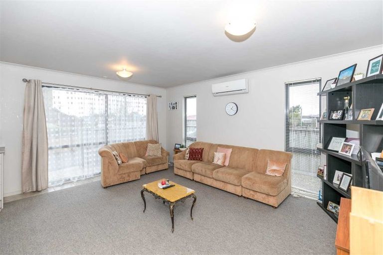 Photo of property in 30a Glenview Terrace, Glenview, Hamilton, 3206