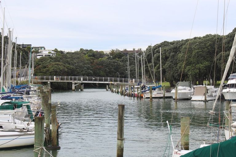 Photo of property in 1/10 Midway Avenue, Castor Bay, Auckland, 0620