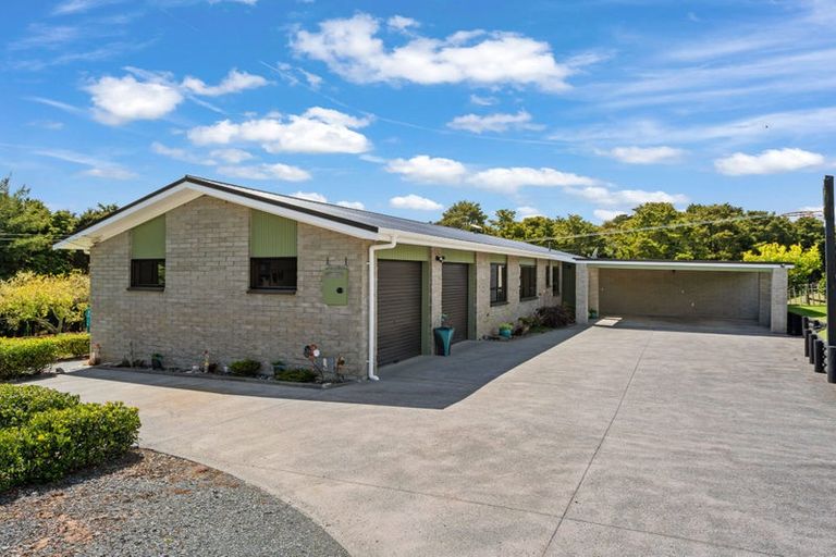 Photo of property in 126a Apotu Road, Kauri, Kamo, 0185