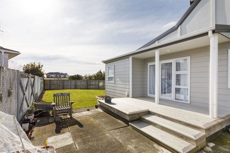 Photo of property in 11 Leander Place, Milson, Palmerston North, 4414