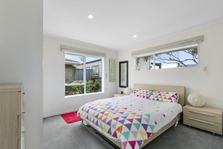 Photo of property in 2a Oriental Street, Petone, Lower Hutt, 5012