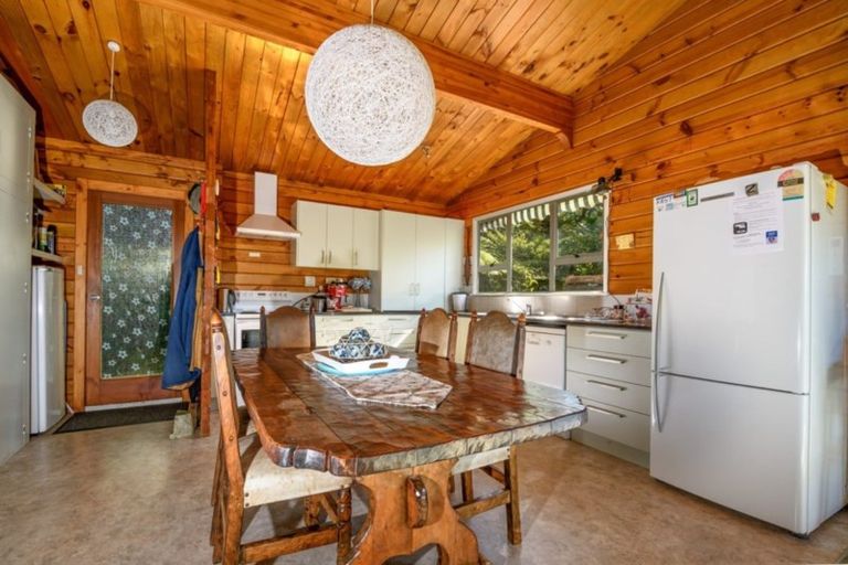 Photo of property in 236 Moetapu Bay Road, Moetapu Bay, Picton, 7282